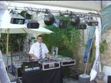 Dj professionnel célèbre